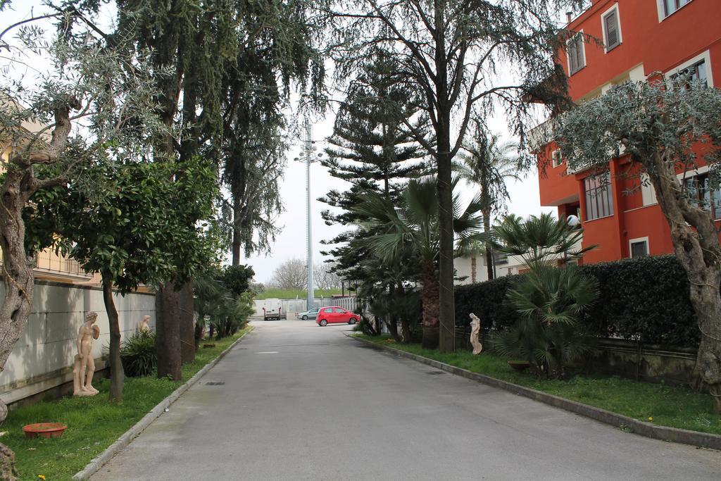 Hotel Il Giardino Degli Aranci Nola Eksteriør bilde